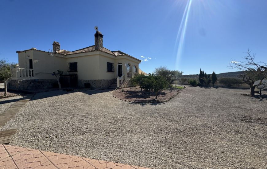 Sale - Finca - Torremendo