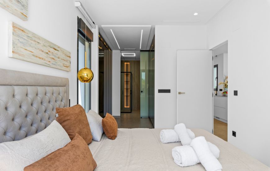 Sale - Villa - El Campello
