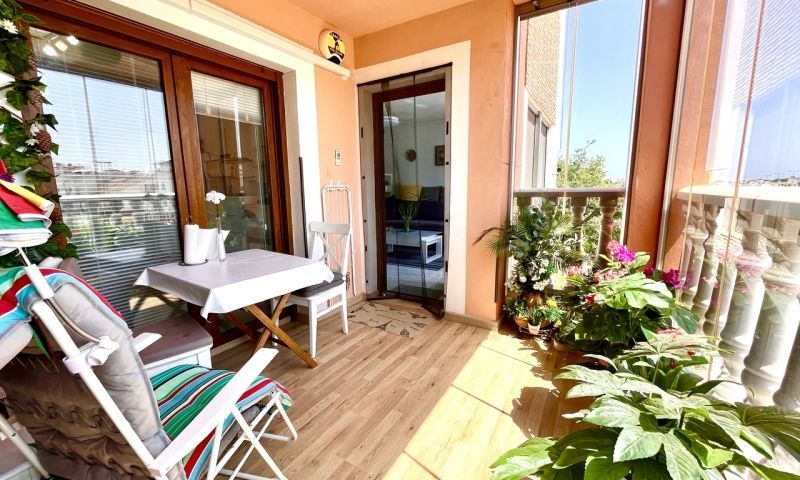 Sale - Apartments - Villamartin - Villamartín