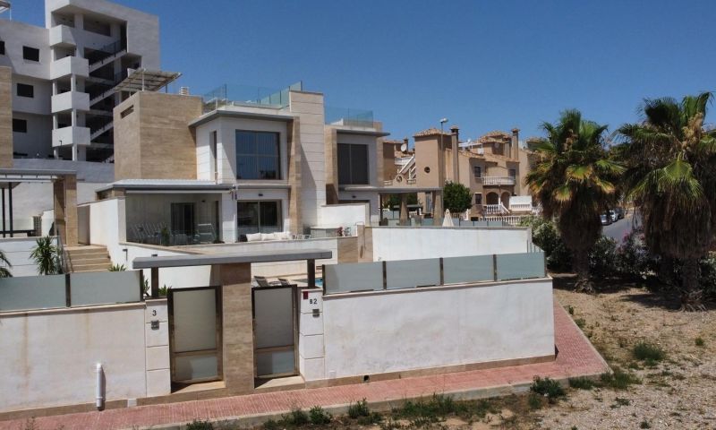 Sale - Villa - Orihuela Costa