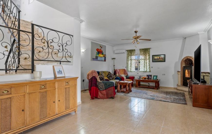 Sale - Finca - Catral