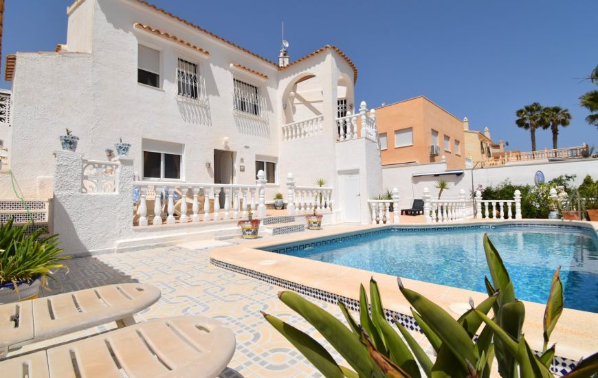 Sale - Villa - Orihuela Costa