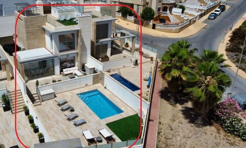 Sale - Villa - Orihuela Costa