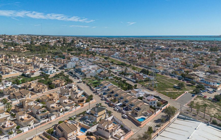 Sale - Villa - Benijófar - 