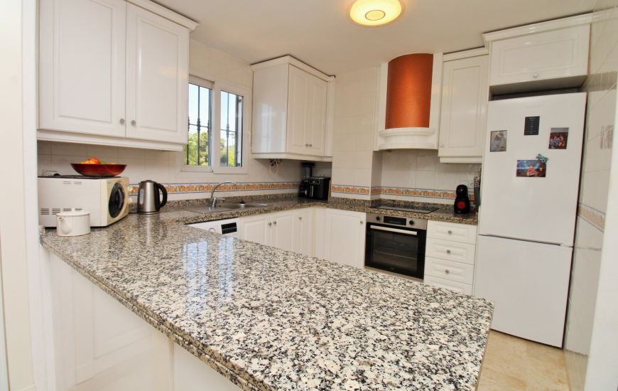 Sale - Apartament - Villamartin