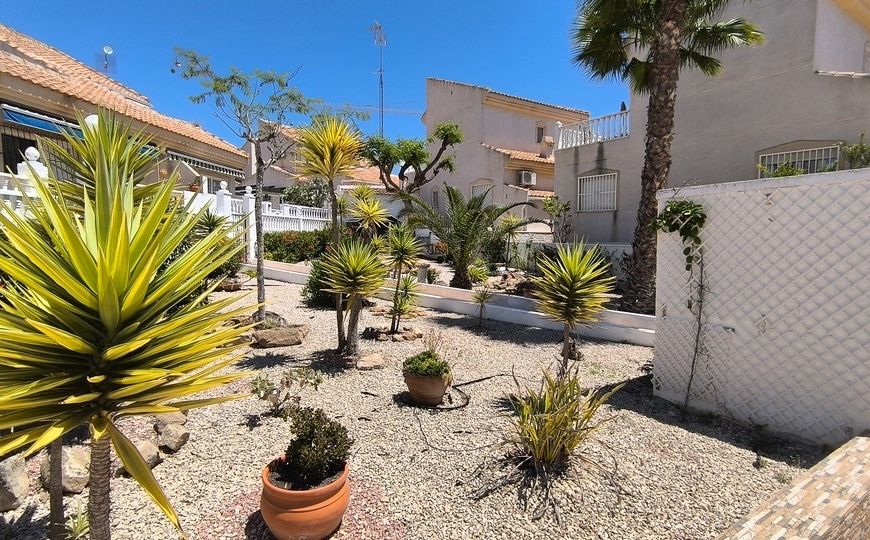 Sale - Half Vrijstaand Huis - Ciudad Quesada