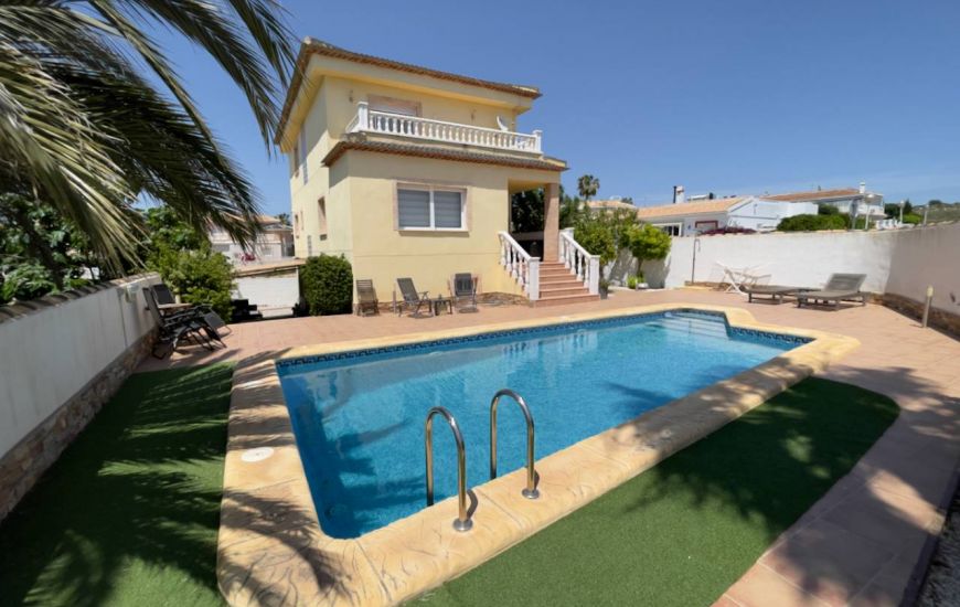Sale - Villa - Benijófar - 