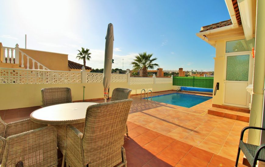 Sale - Bungalow - Villamartin