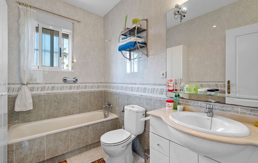 Sale - Villa - Rojales