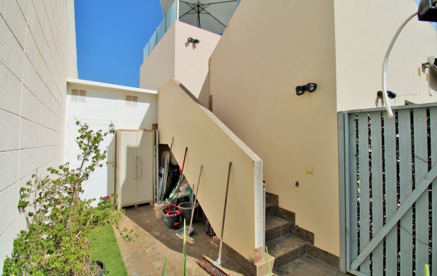 Sale - Villa - Villamartin