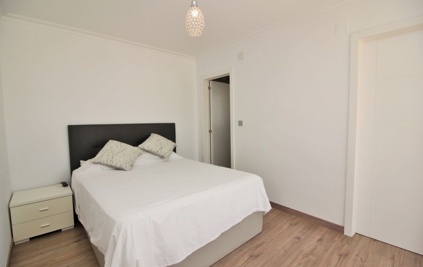 Venta - Villa - Villamartin