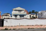 Sale - Villa - Ciudad Quesada