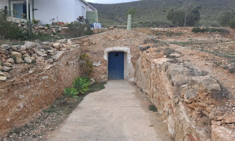 Sale - Country Property - Hondón de las Nieves