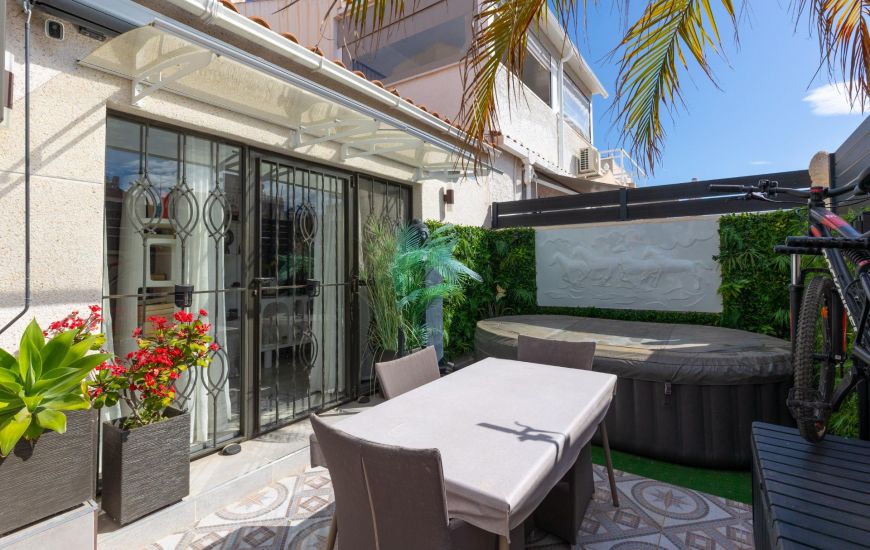 Sale - Bungalow - Torrevieja
