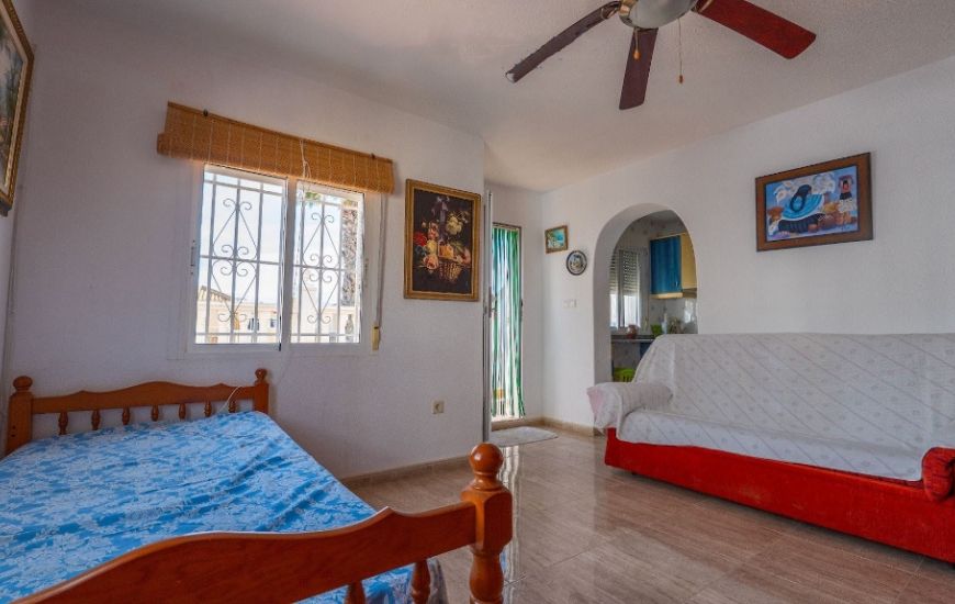 Sale - Adosado - Torrevieja