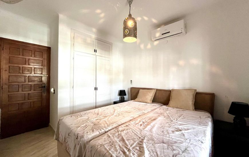 Sale - Villa - Villamartin