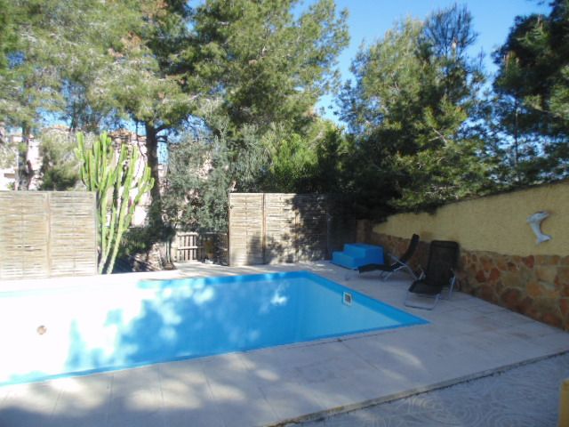 Sale - Villa - Las Filipinas