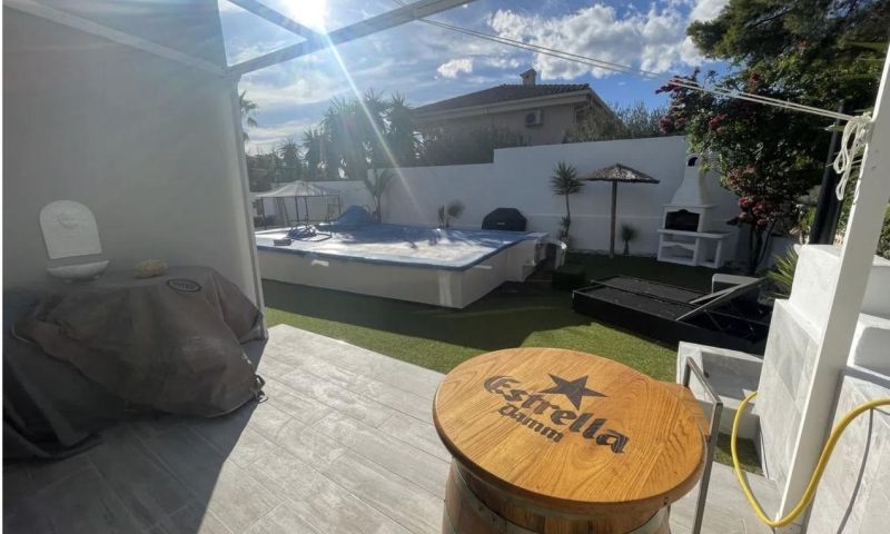 Sale - Villa - La Nucia