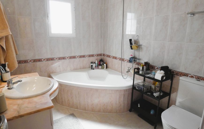 Sale - Semi Detached - Torrevieja
