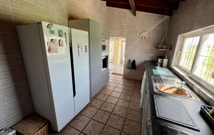 Sale - Villa with annex - Dolores