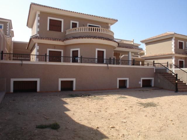 Nueva construcción  - Villa - Los Altos