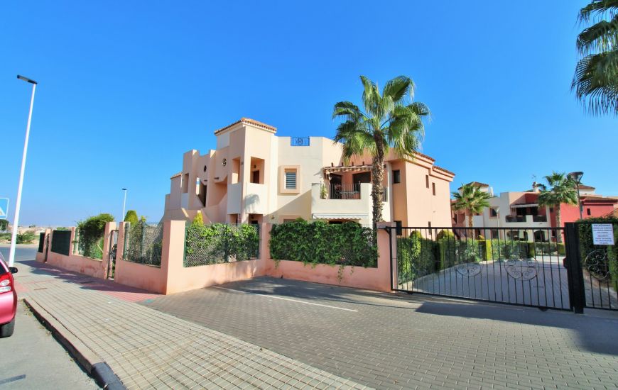 Sale - Apartments - Punta Prima