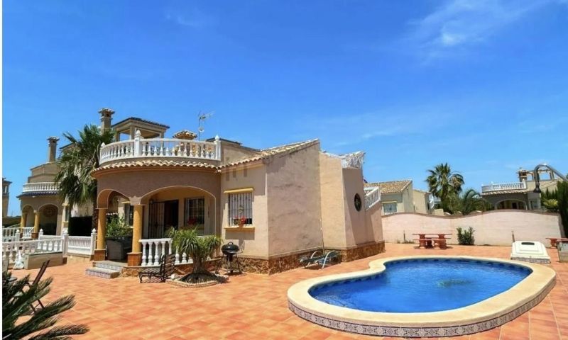 Venta - Villa - El Campo