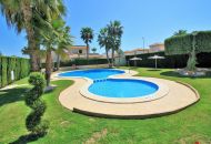 Sale - Rijtjeshuis - Villamartin