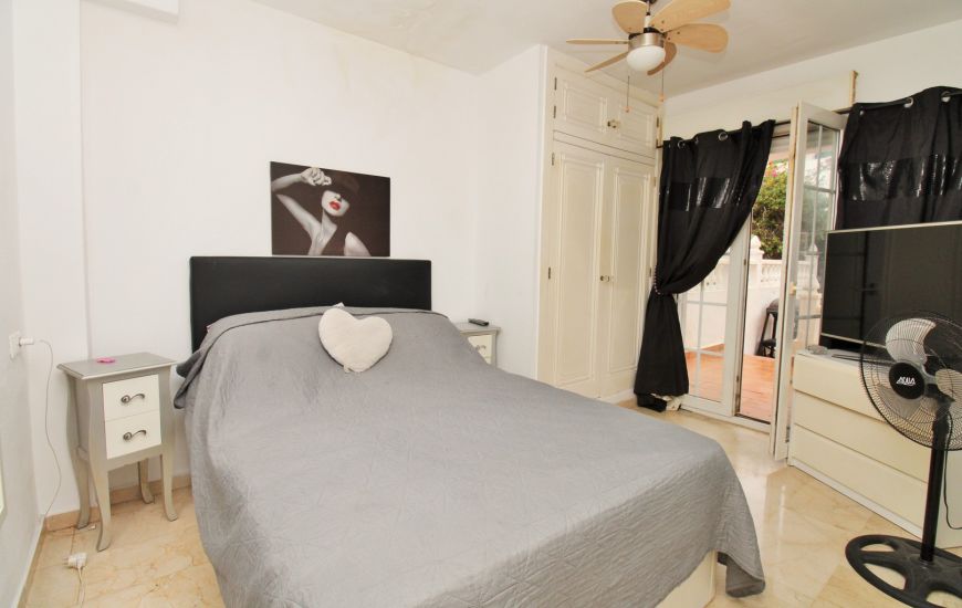 Sale - Townhouse - Villamartin