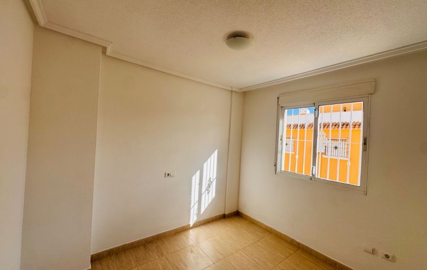 Sale - Half Vrijstaand Huis - Ciudad Quesada