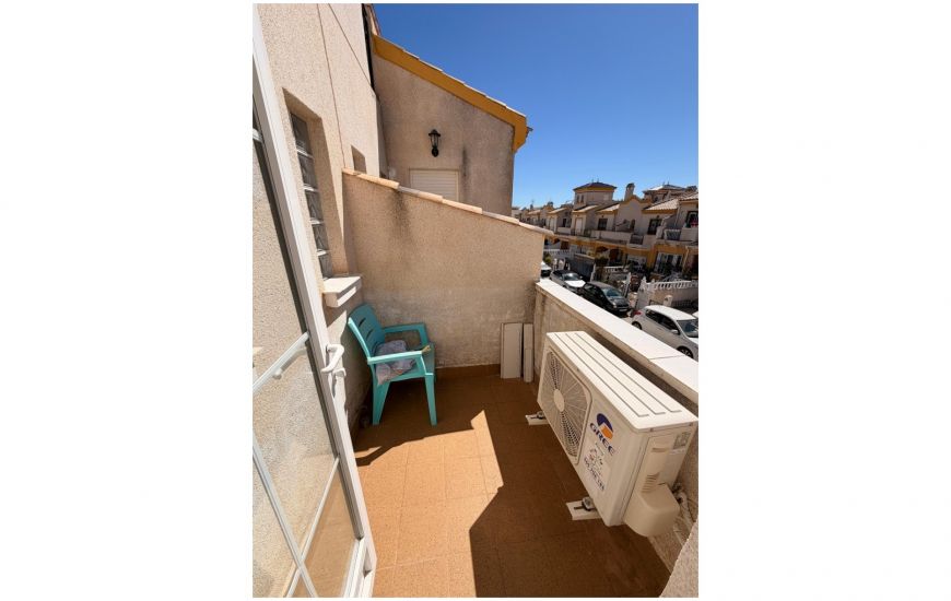 Sale - Townhouse - El Raso