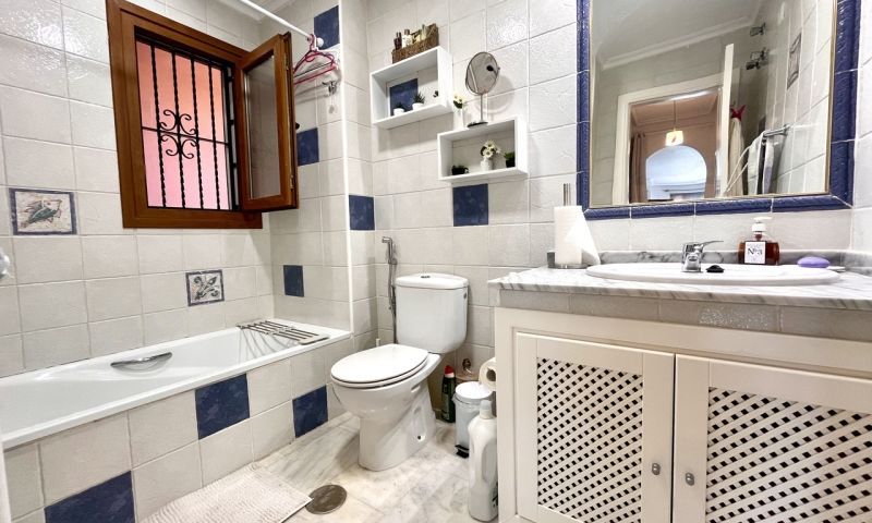 Sale - Apartments - Villamartin - Villamartín