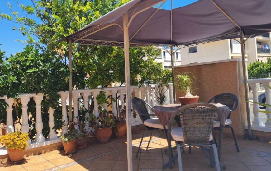 Sale - Rijtjeshuis - Villamartin