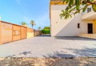 Sale - Villa - Cabo Roig