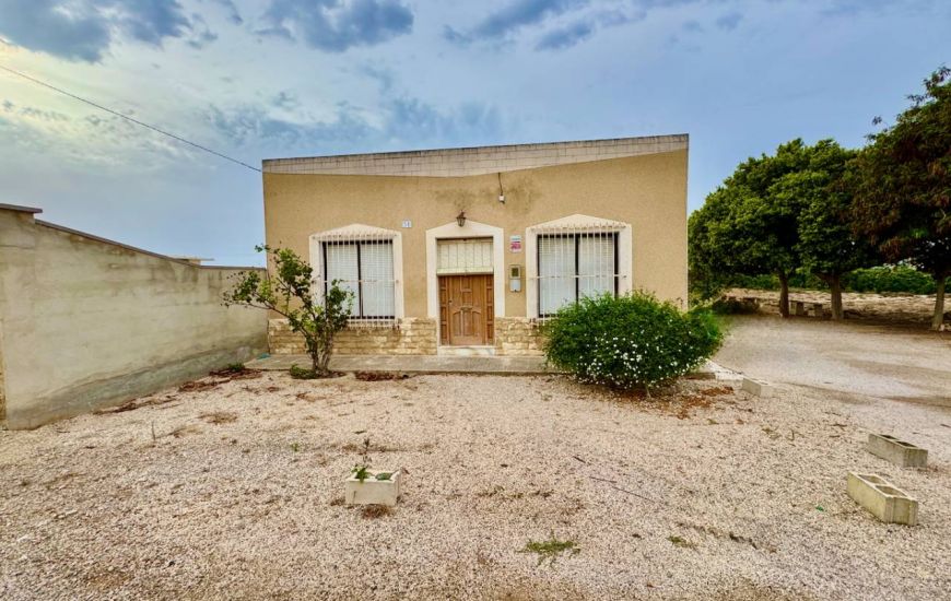 Sale - Finca - Rojales