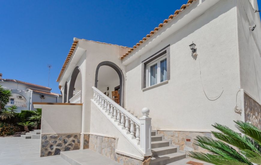 Sale - Villa - Ciudad Quesada