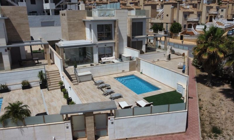 Sale - Villa - Orihuela Costa