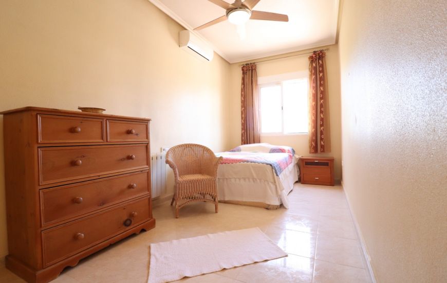 Sale - Finca - Catral