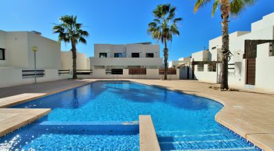 Villa - Sale - Villamartin - Villamartin