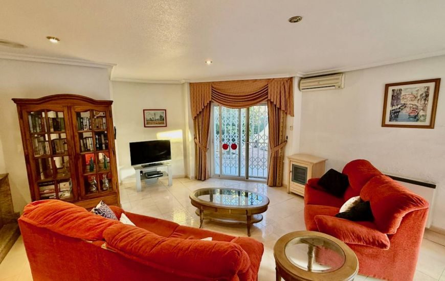 Sale - Villa - Benferri