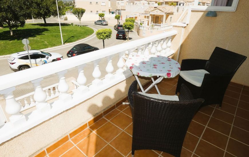 Sale - Link-Detached Villa - Torrevieja