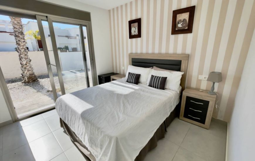 Sale - Villa - Benijófar - 