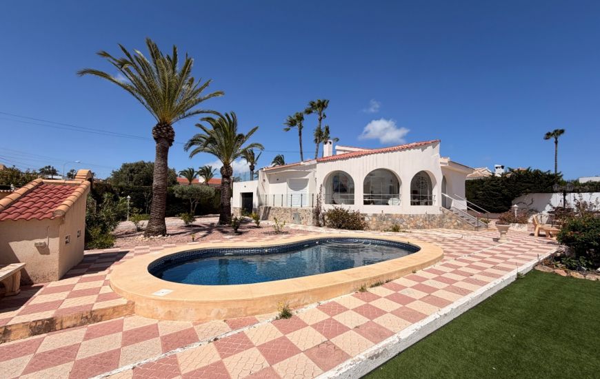 Sale - Villa Detached - Ciudad Quesada