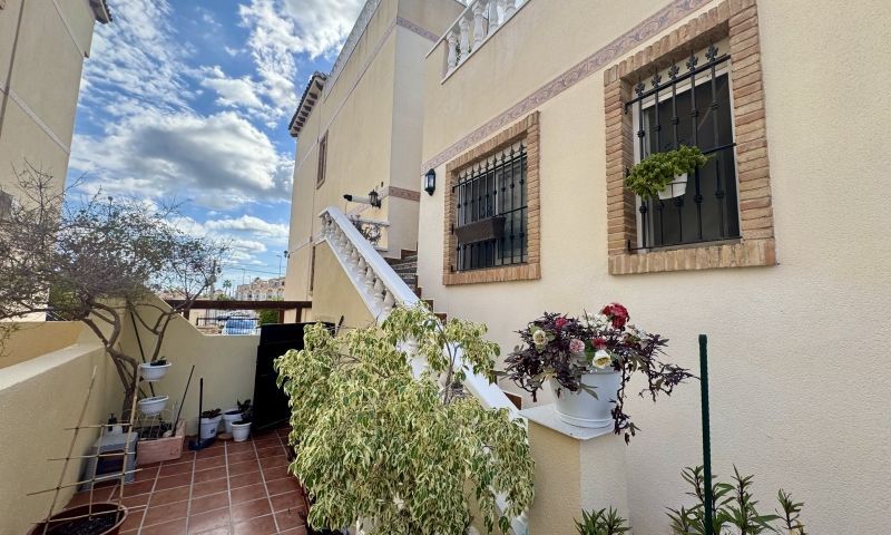 Sale - Villa - Orihuela Costa