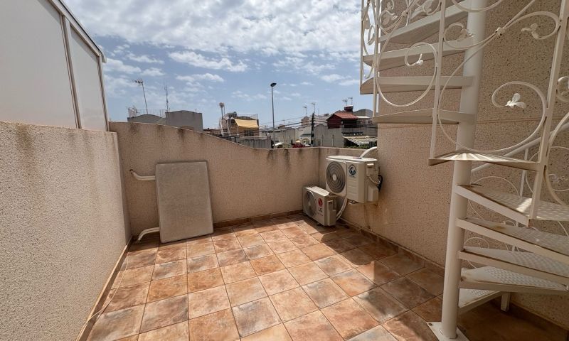 Sale - Duplex - 