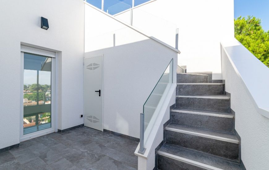 Sale - Villa - Los Balcones