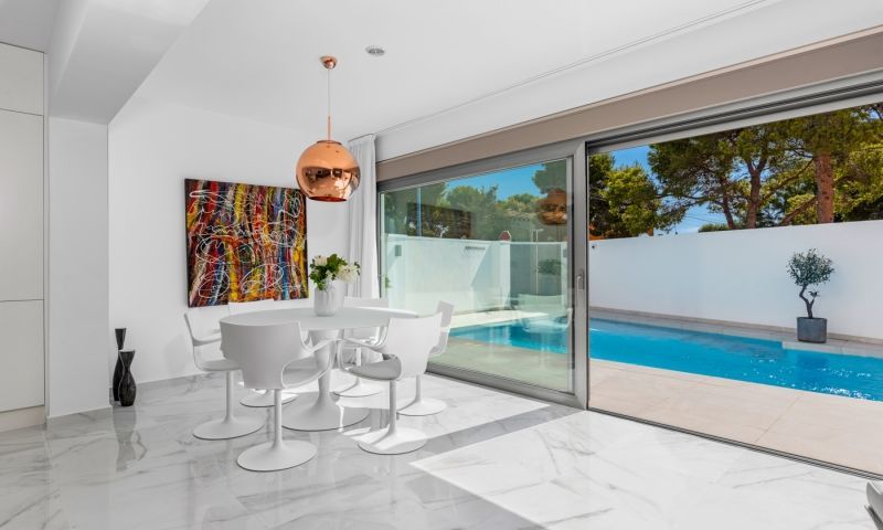 Sale - Villa - Punta Prima