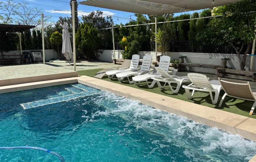 Sale - Country Property - Sax