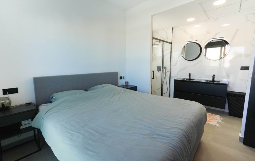 Venta - Villa - Benijofar