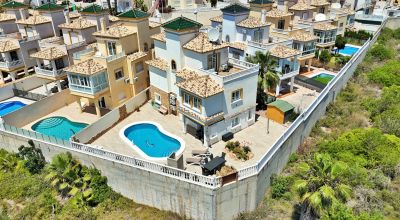 Villa - Sale - Villamartin - Villamartin